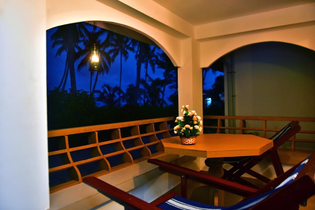 Ferienwohnung Marari Edens Mararikulam Exterior foto