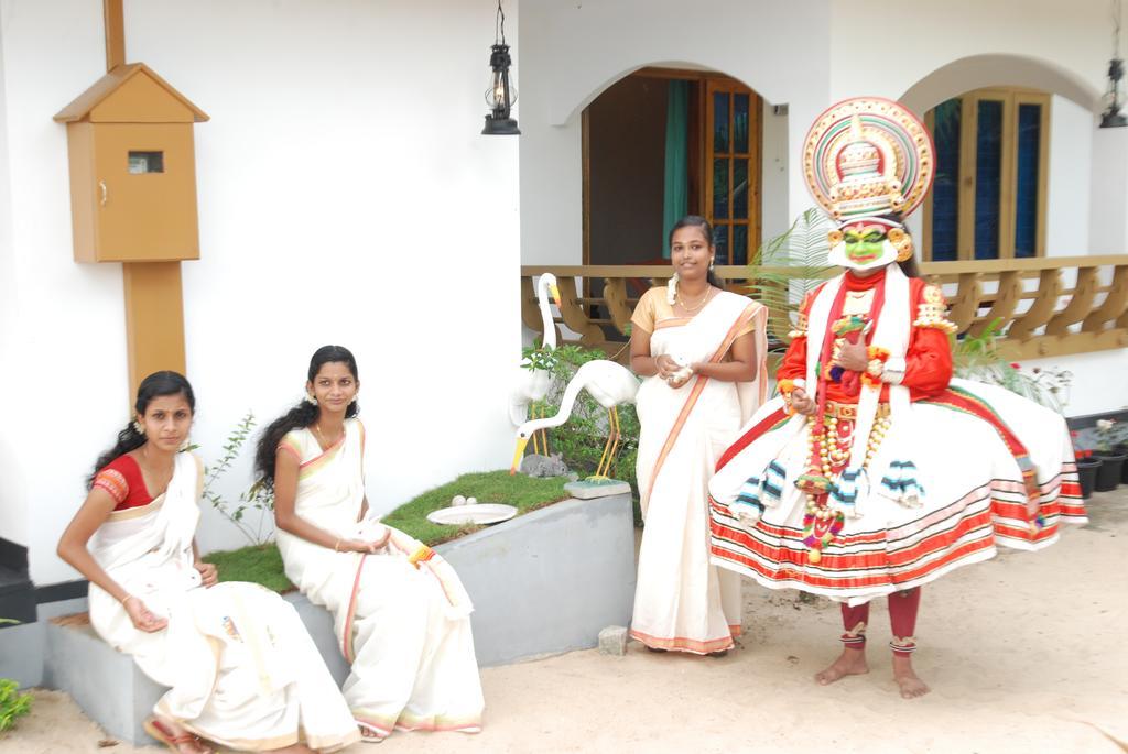 Ferienwohnung Marari Edens Mararikulam Exterior foto